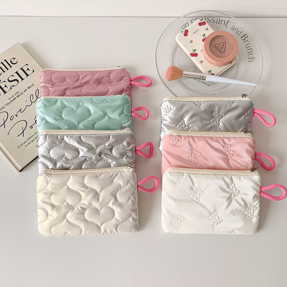 Simple Series Sweet Heart Bow Knot Solid Color Polyester Makeup Bags h5Picture2