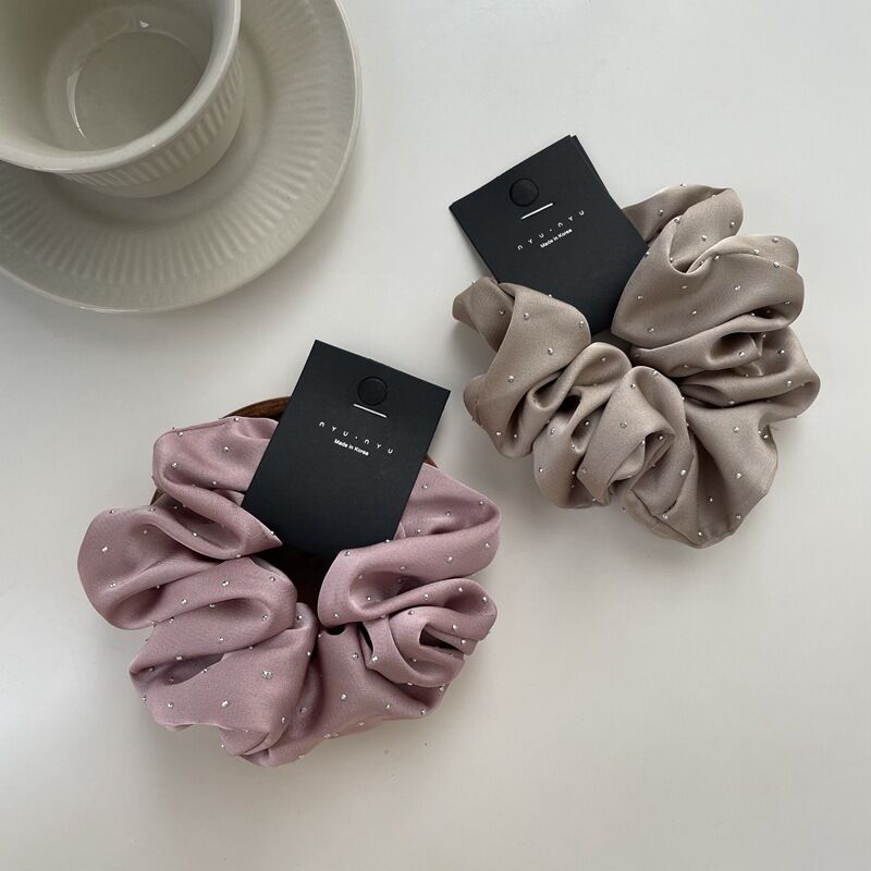 Simple Series Elegant Solid Color Fabric Rhinestone Scrunchies h5 Picture3