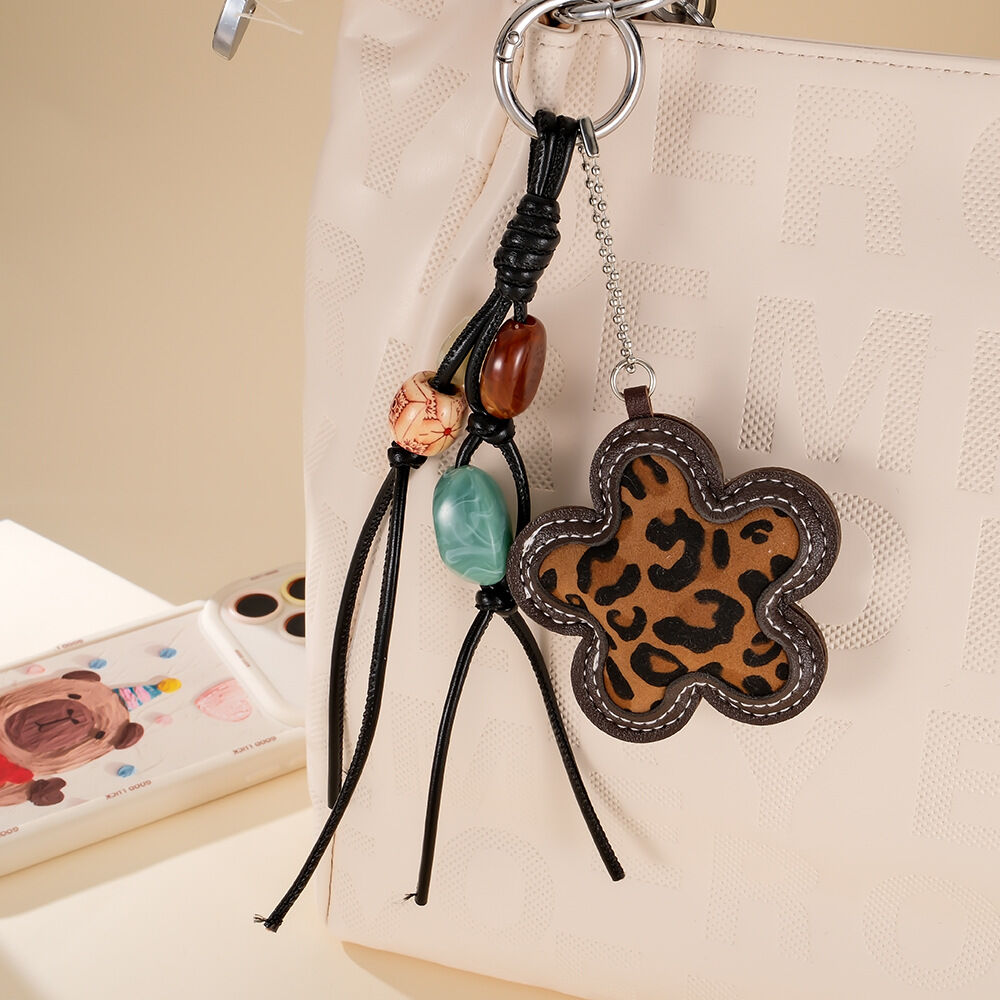 Simple Series Retro Flower Leopard Print Beads Chain Pu Bag Charms h5Picture2