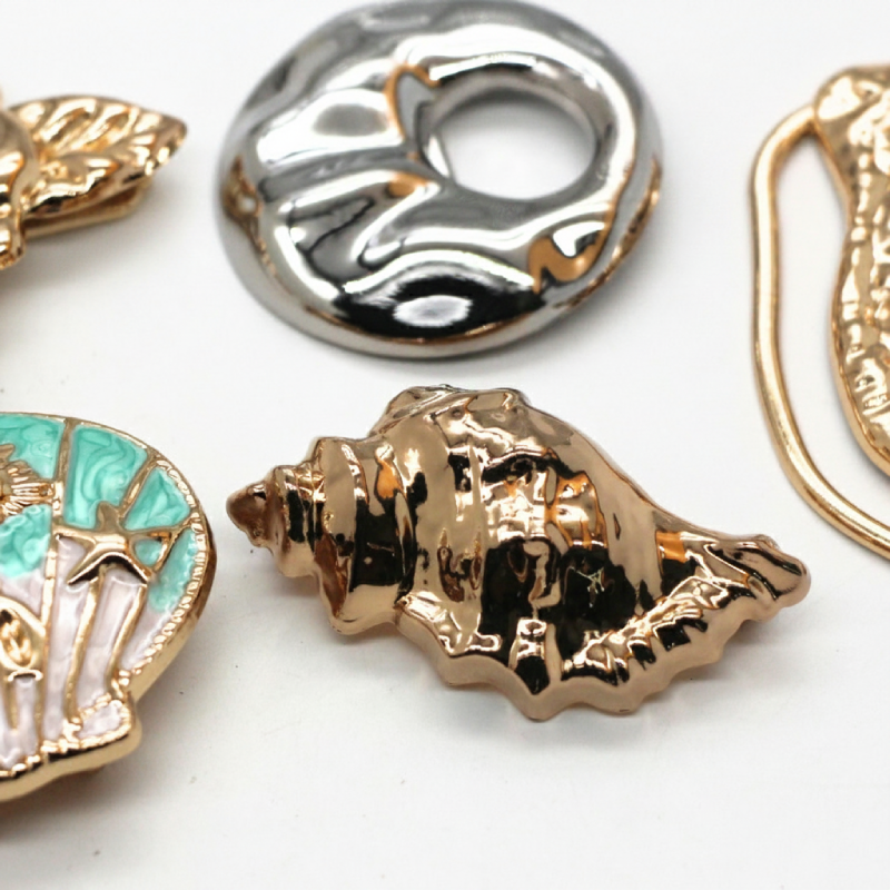 Simple Series Daily Irregular Shape Oceanic Style Shell Metal Artificial Pearl Brooches Picture5