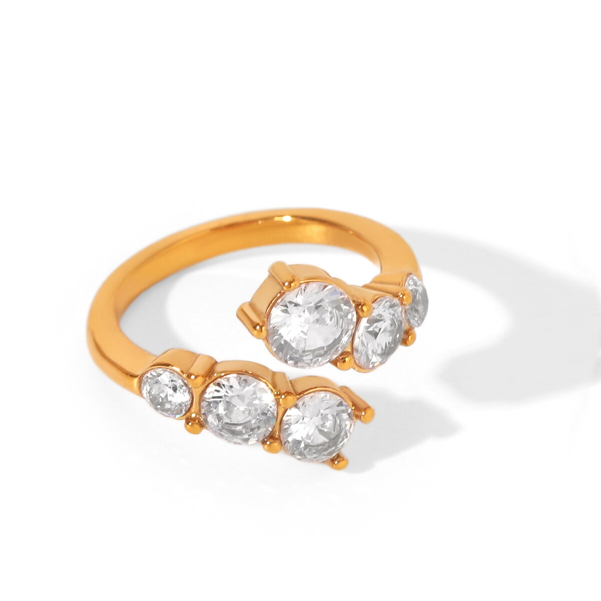 Simple Series Daily Circle Stainless Steel Waterproof   Gold Color  Zircon Women's Gemstone Rings 