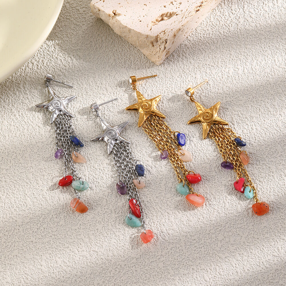 Boucles d'oreilles pendantes pour femme, collection romantique, motif étoile de mer et pompon, en acier inoxydable étanche, couleur or. Image2