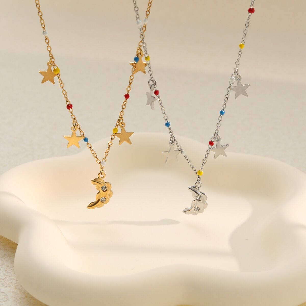 Colliers à maillons Simple Series Daily Star Chain Moon en acier inoxydable étanche couleur or pour femmes 2