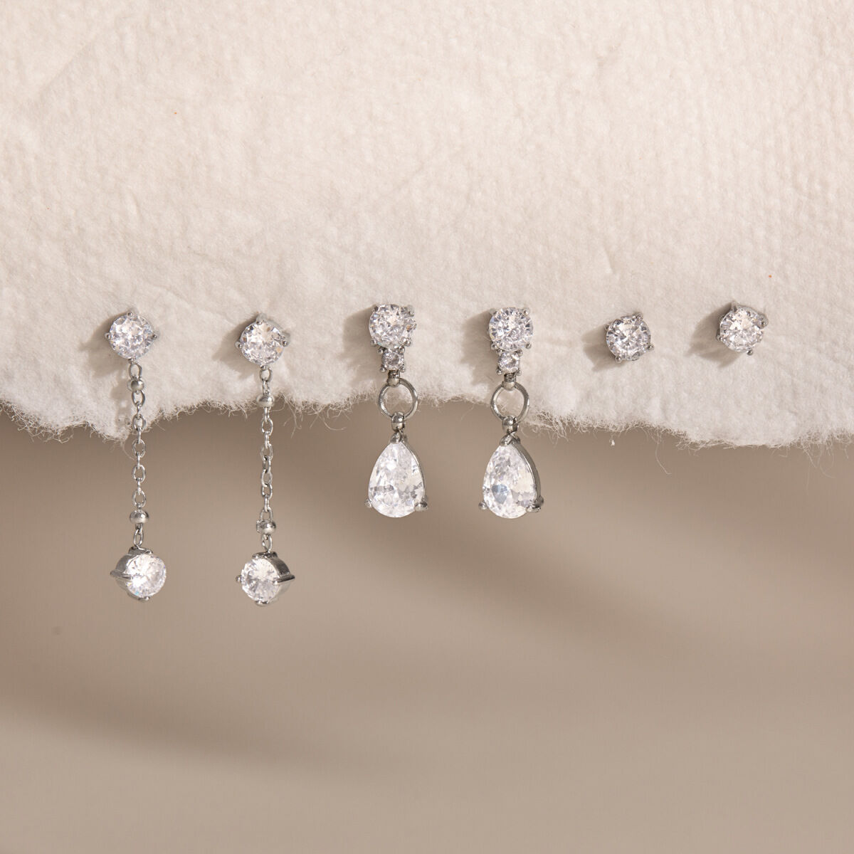 Boucles d'oreilles pour femmes, ensemble simple, pompon rond, en acier inoxydable, étanche, couleur or, zircon.