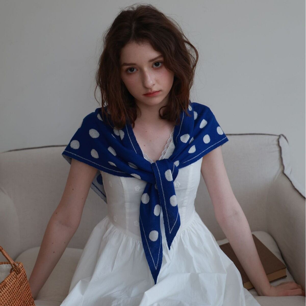 Simple Series Daily Solid Color Polka Dots Wool-Polyester Blend Winter Scarves 2