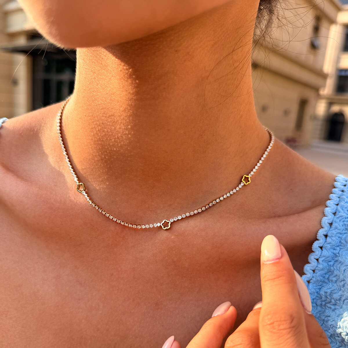 Simple Series Daily Flower Stainless Steel Waterproof   Gold Color  Zircon Women's Chain Necklaces