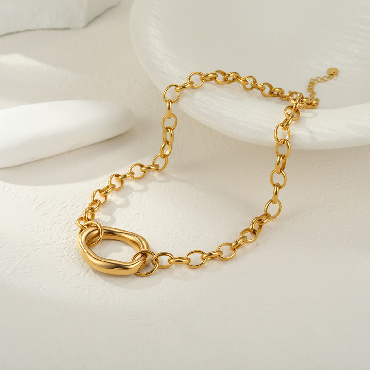 Conjunto de joyería para mujer sencillo, de uso diario, con cadena de patchwork de acero inoxidable resistente al agua y color dorado. Imagen3