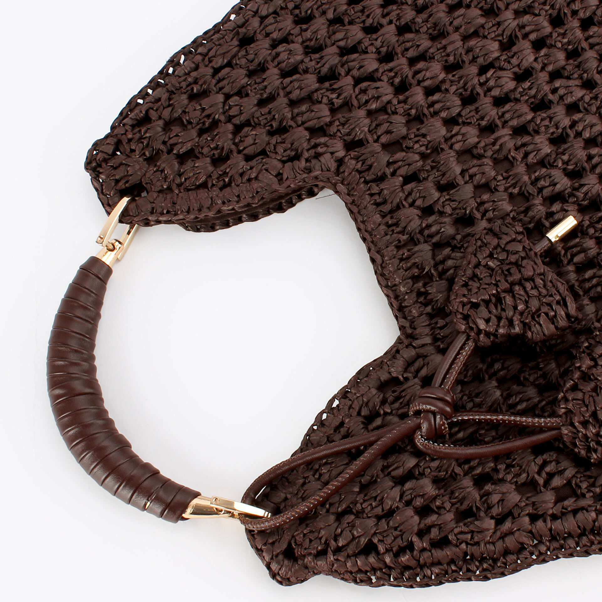 Bolso trapezoidal de rafia tejida con diseño floral calado y estilo casual para mujer. 2