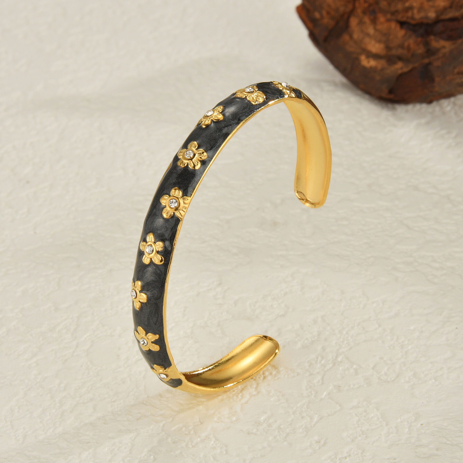 Classic Series Retro Enamel Flower Stainless Steel Waterproof Women's Cuff Bracelets h5 Picture3