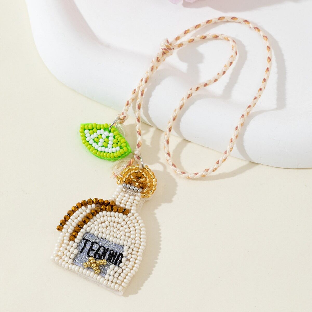 Simple Series Casual Letter Fruit Beads Mixed Color Woven Geometric Shape Rope Bag Charms Picture2