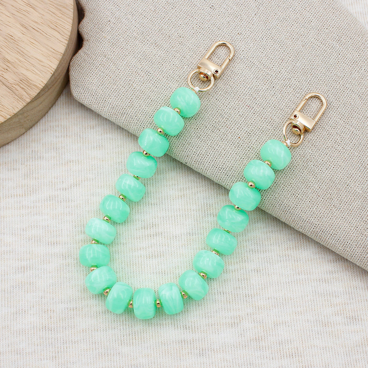 Light Green Picture19