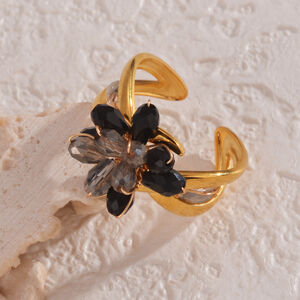 Romantische Serie: Statement-Ringe mit süßen Blumen und Kristallen h5 Bild4