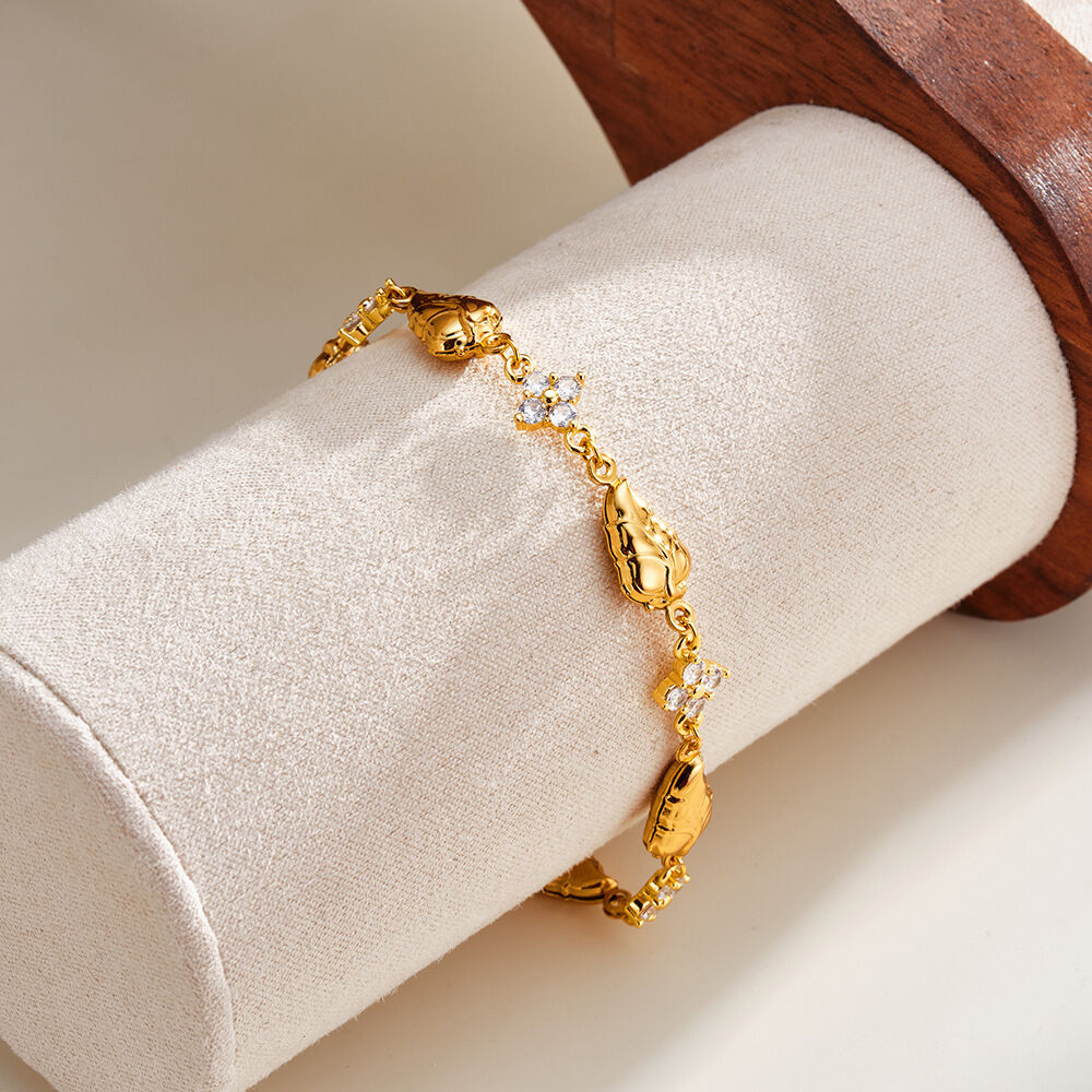 Classic  Simple Irregular Shape Hammer Pattern Stainless Steel Waterproof   Gold Color  Women's Chain Bracelets h5 Picture3
