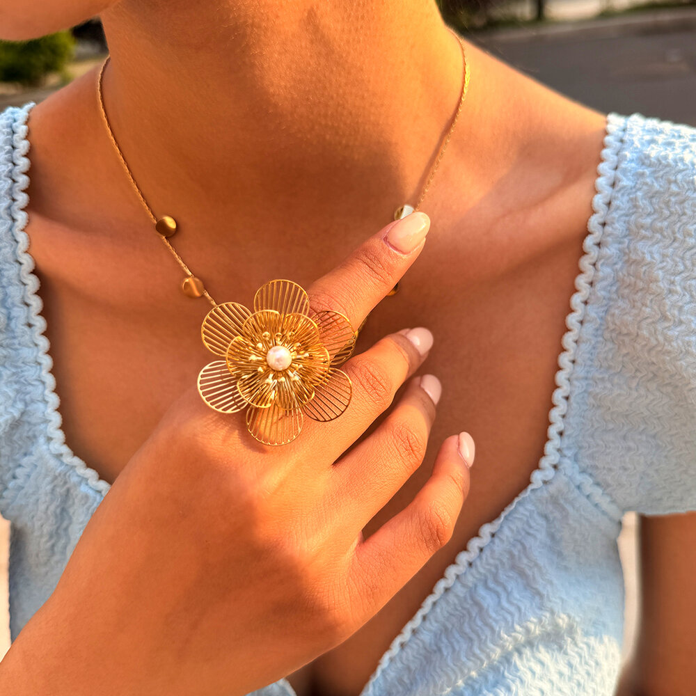 Retro Daily Flower Stainless Steel Waterproof Gold Color Artificial Pearl Statement Rings Picture4