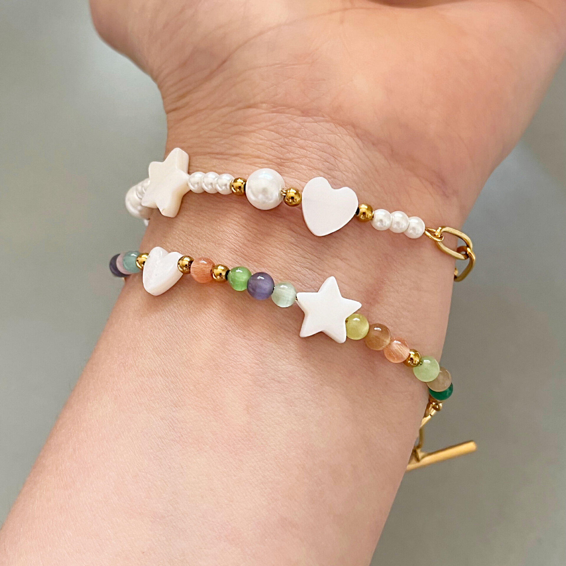 Bracelets à perles simples en acier inoxydable, couleur or, avec étoiles et cœurs. h5 Image3