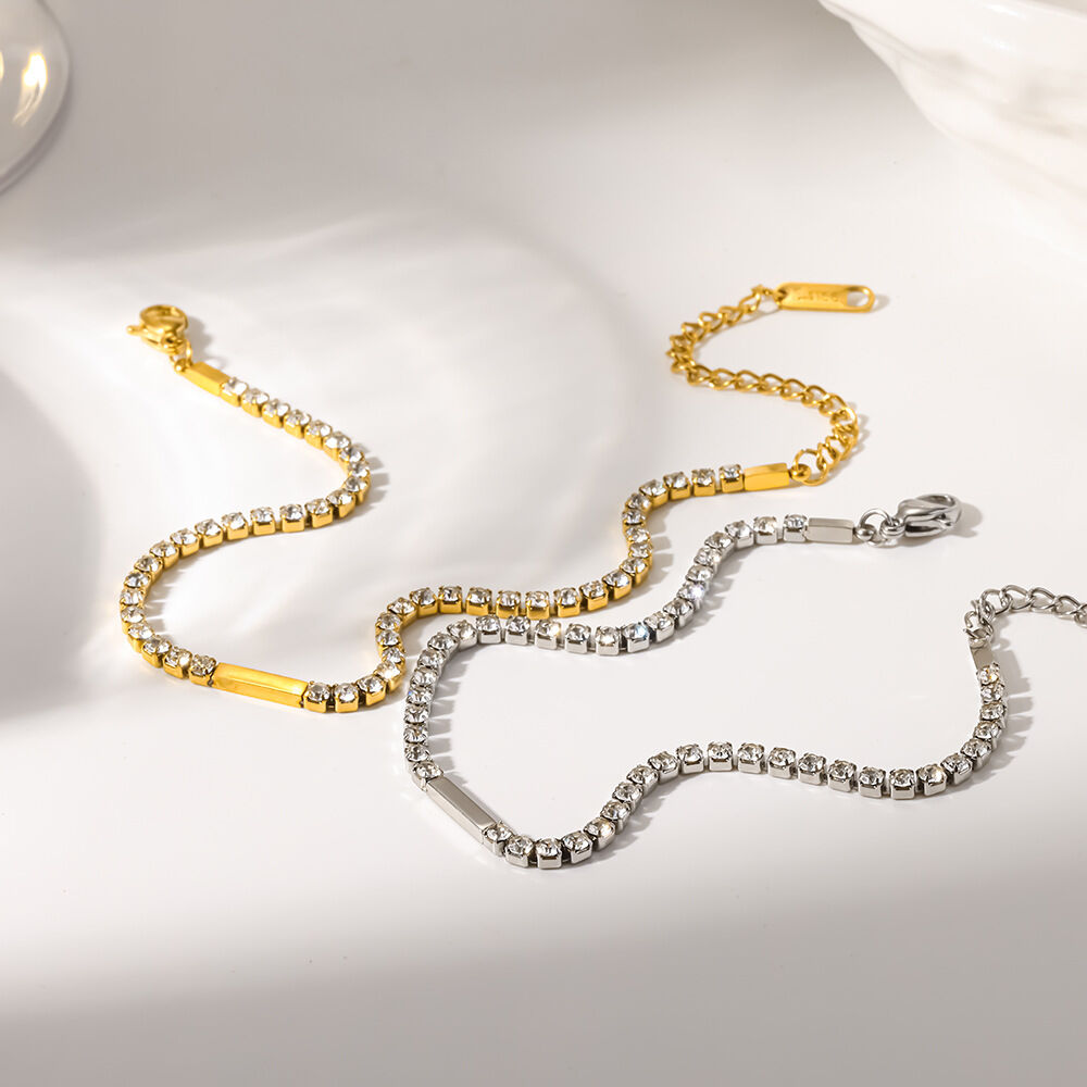 Luxuriöse Serie: Tägliche geometrische Form, Edelstahl, wasserdicht, goldfarben, Zirkonia-Fußkettchen 2