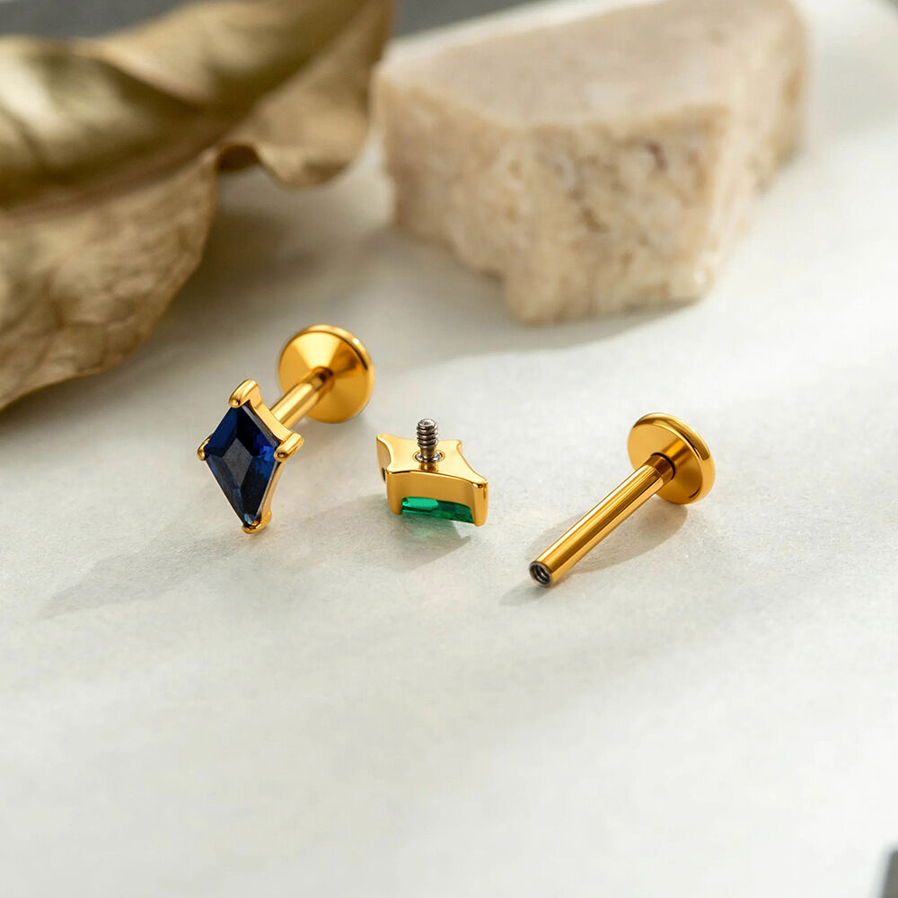 Eenvoudige serie geometrische vorm titaniumlegering goudkleurige zirkonia oorbellen voor dames h5 Afbeelding3