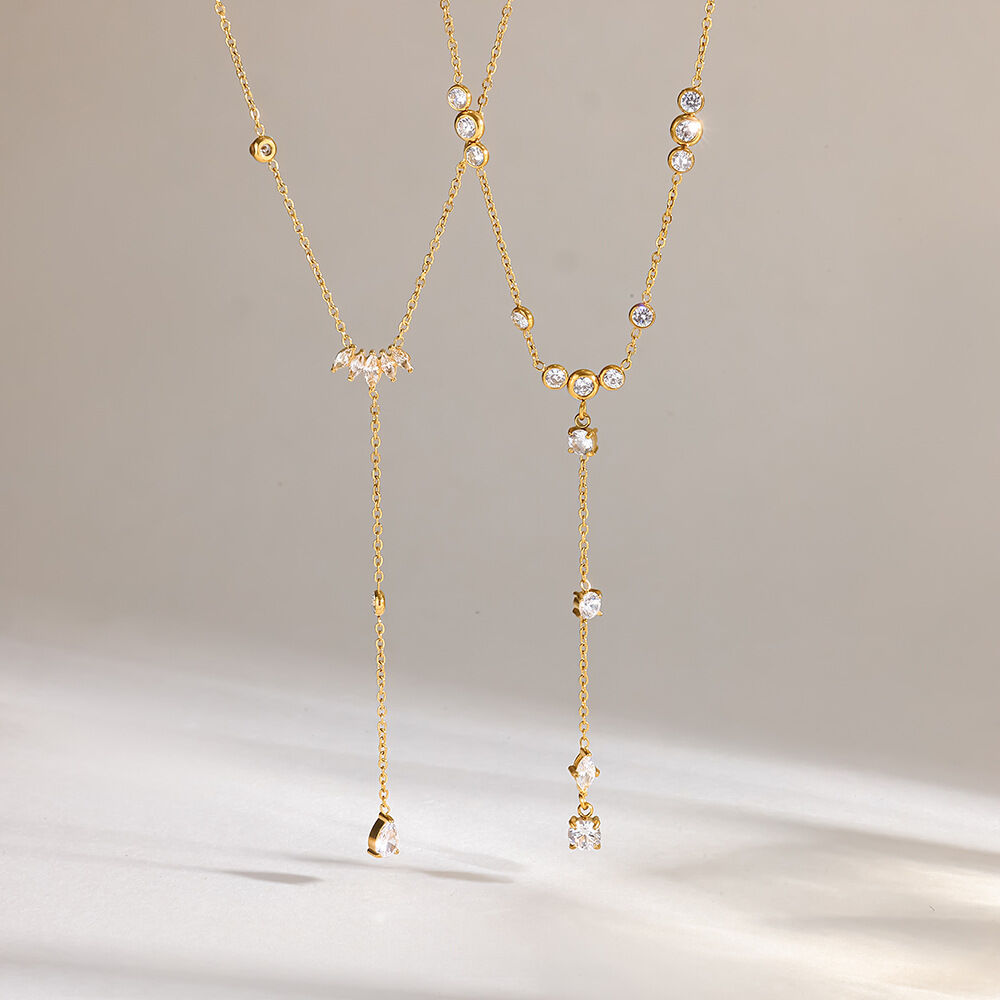Simple Series Daily Tassel Edelstahl wasserdicht goldfarbene Zirkonia-Damenketten Bild3
