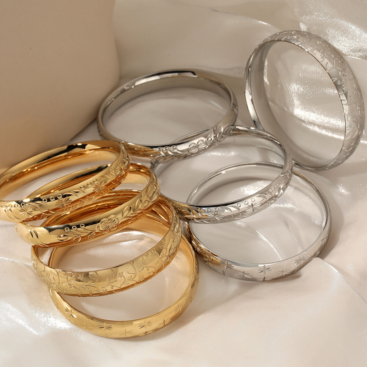 Simple Series Retro Plant Circle Stainless Steel Waterproof   Gold Color  Women's Bangles Picture3
