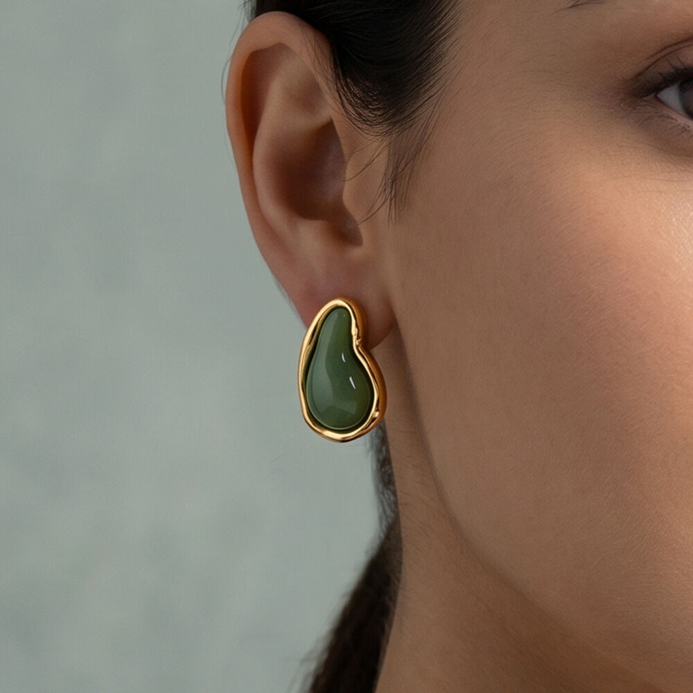 Classic Series Droplet Resin Women's Stud Earrings h5Picture4