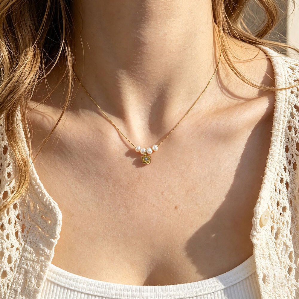 Collana da donna con ciondolo a forma di fiore, cuore, in acciaio inossidabile, impermeabile, color oro, con strass. h5Immagine3