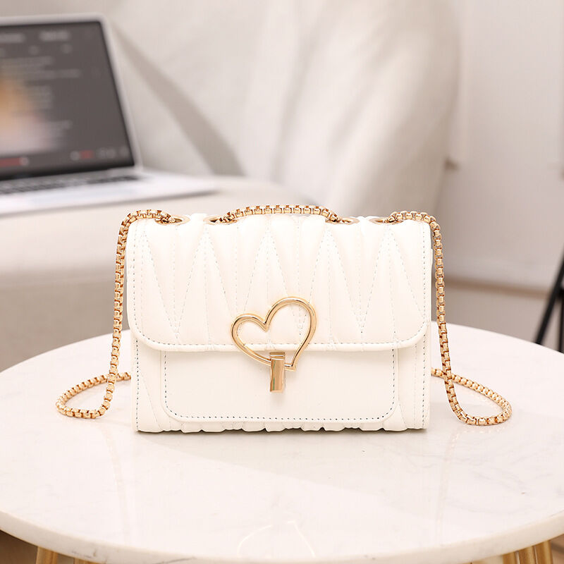 Sac carré pour femme en PU de qualité supérieure, style décontracté, avec détails métalliques et cœur. Couleur unie. h5 