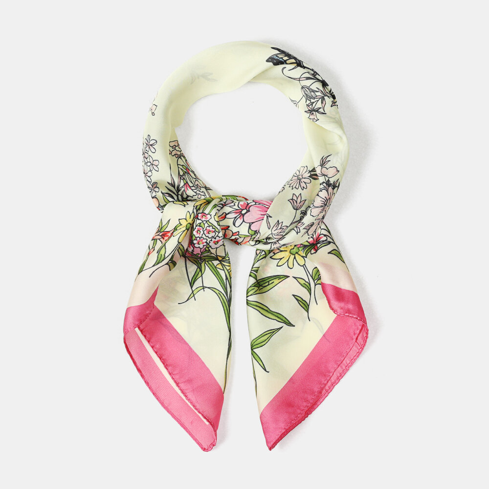 Sciarpe estive in poliestere della serie Romantica con fiori dolci e farfalle dai colori misti Immagine3