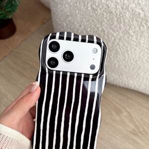 Simple Everyday Striped Two-in-one Film Case Phone Case h5 Picture4