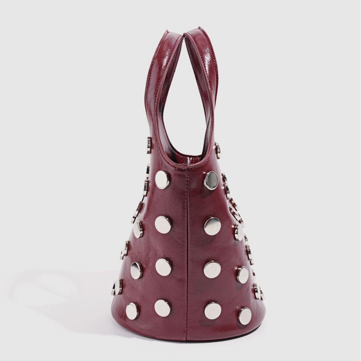 Bolso de cubo para mujer de PU con remaches y estilo streetwear Imagen4
