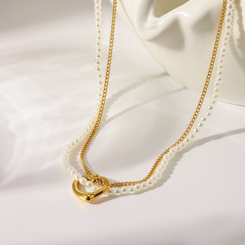 Collier pendentif élégant en forme de cœur, en acier inoxydable étanche, couleur or, avec perle artificielle. Image2