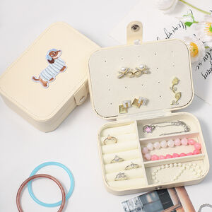 Cajas de joyería de PU con estampado de perritos salchicha y lunares, de la serie romántica. h5 Imagen4
