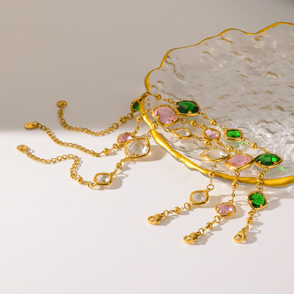 Pulseras de cadena para mujer de acero inoxidable, impermeables, color dorado y con diamantes de imitación, de la serie de lujo. h5 Imagen3
