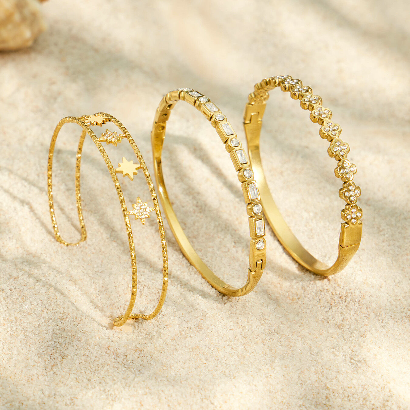Simple Series Elegant Patchwork Hollowed-Out Star Stainless Steel Waterproof   Gold Color  Women's Bangles Picture3