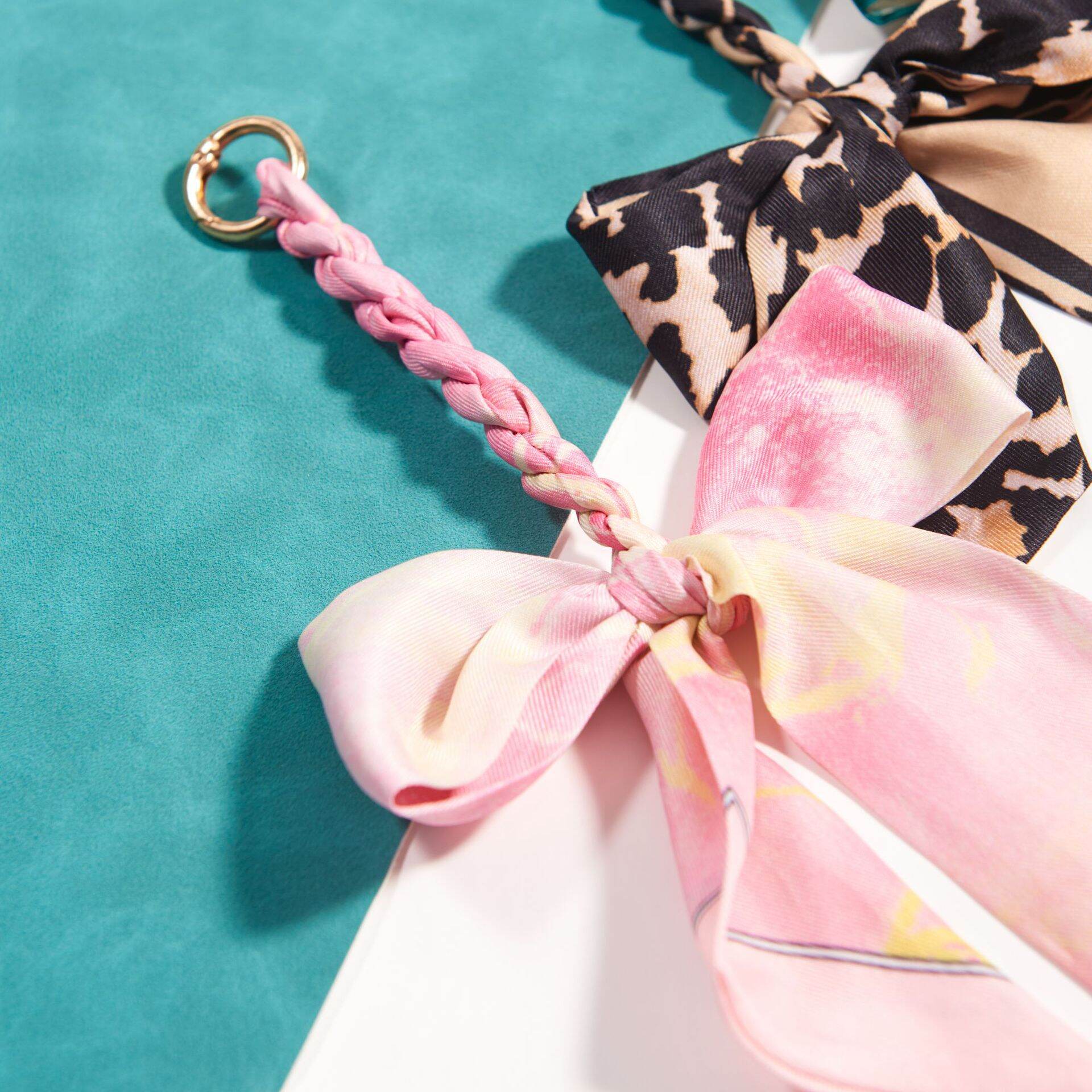 Simple Series Daily Flower Bow Knot Stripe Plaid Polka Dots Mixed Color Geometric Shape Polyester Bag Charms h5 Picture3