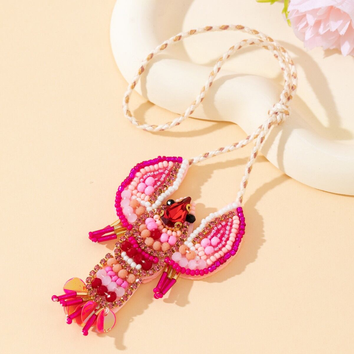 Simple Series Natural Animal Lobster Solid Color Oceanic Style Beads Woven Rope Bag Charms h5 Picture3
