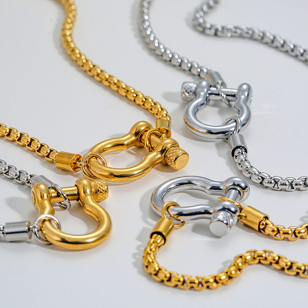 Simple Series Casual Irregular Shape Chain Stainless Steel Waterproof   Gold Color  Women's Chain Necklaces Picture4