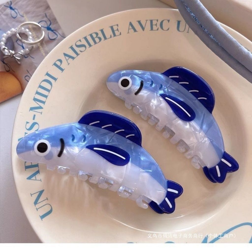 Simple Series Natural Oceanic Style Fish Gradient Color Acetate Hair Claws 2