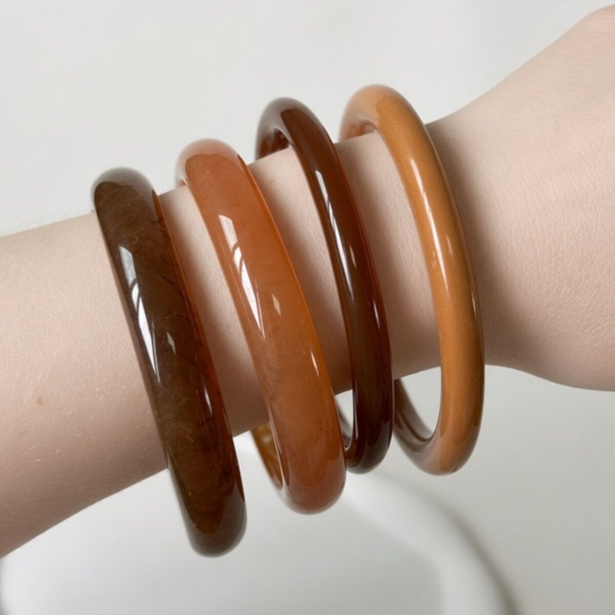 Conjuntos de pulseras de resina con degradado de color para mujer h5 Imagen4