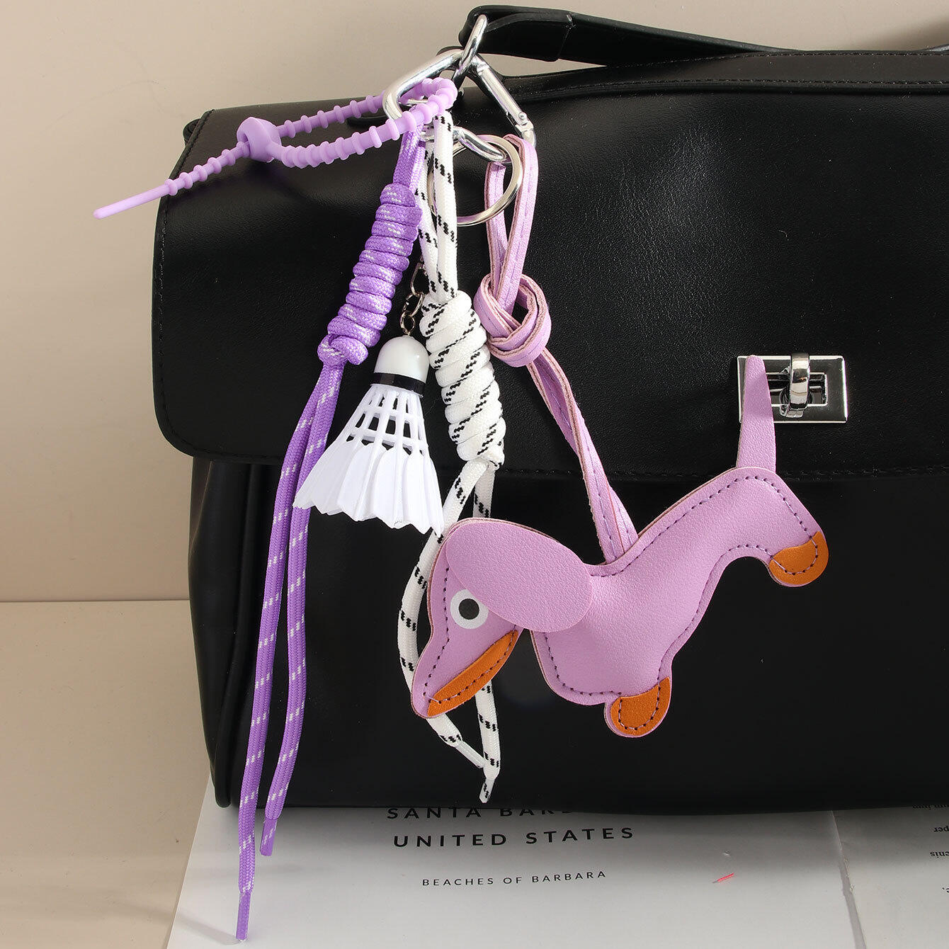 Simple Series Casual Animal Twist Cartoon Mixed Color Feather Premium Quality Pu Bag Charms 2