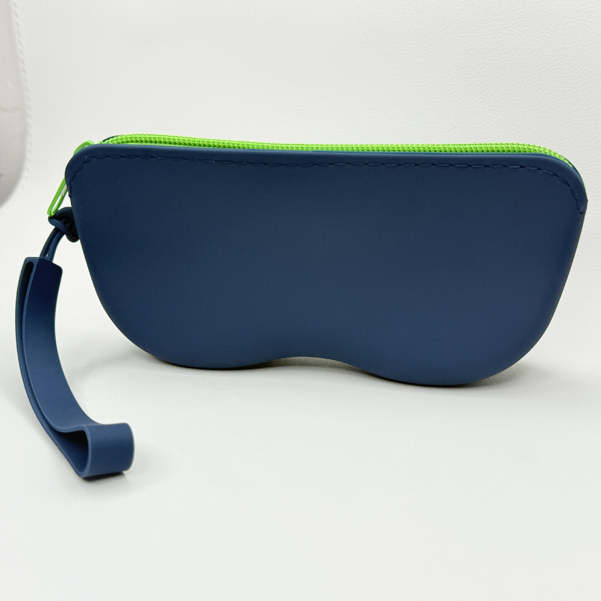 blu navy Immagine3