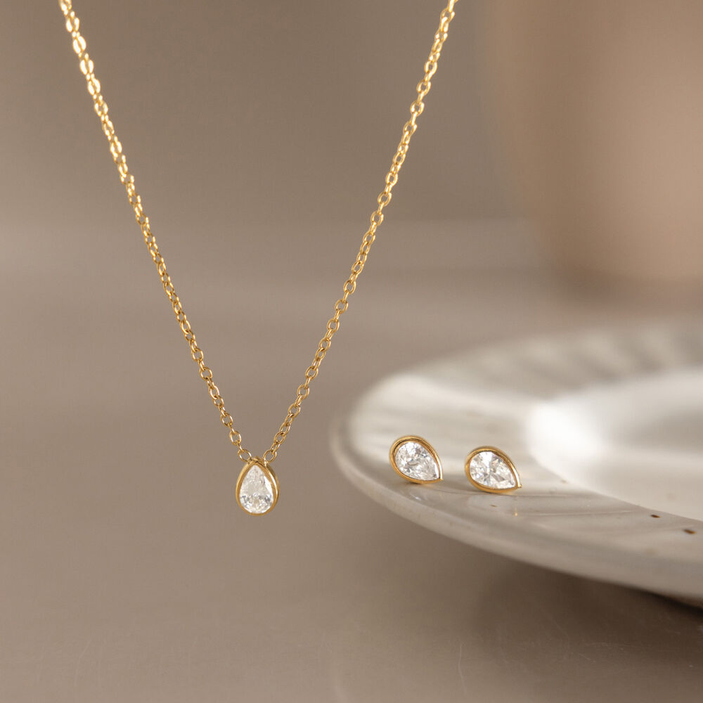 Conjunto de collares sencillos de acero inoxidable con circonitas color oro, resistentes al agua y con diseño de gota para mujer. Imagen2