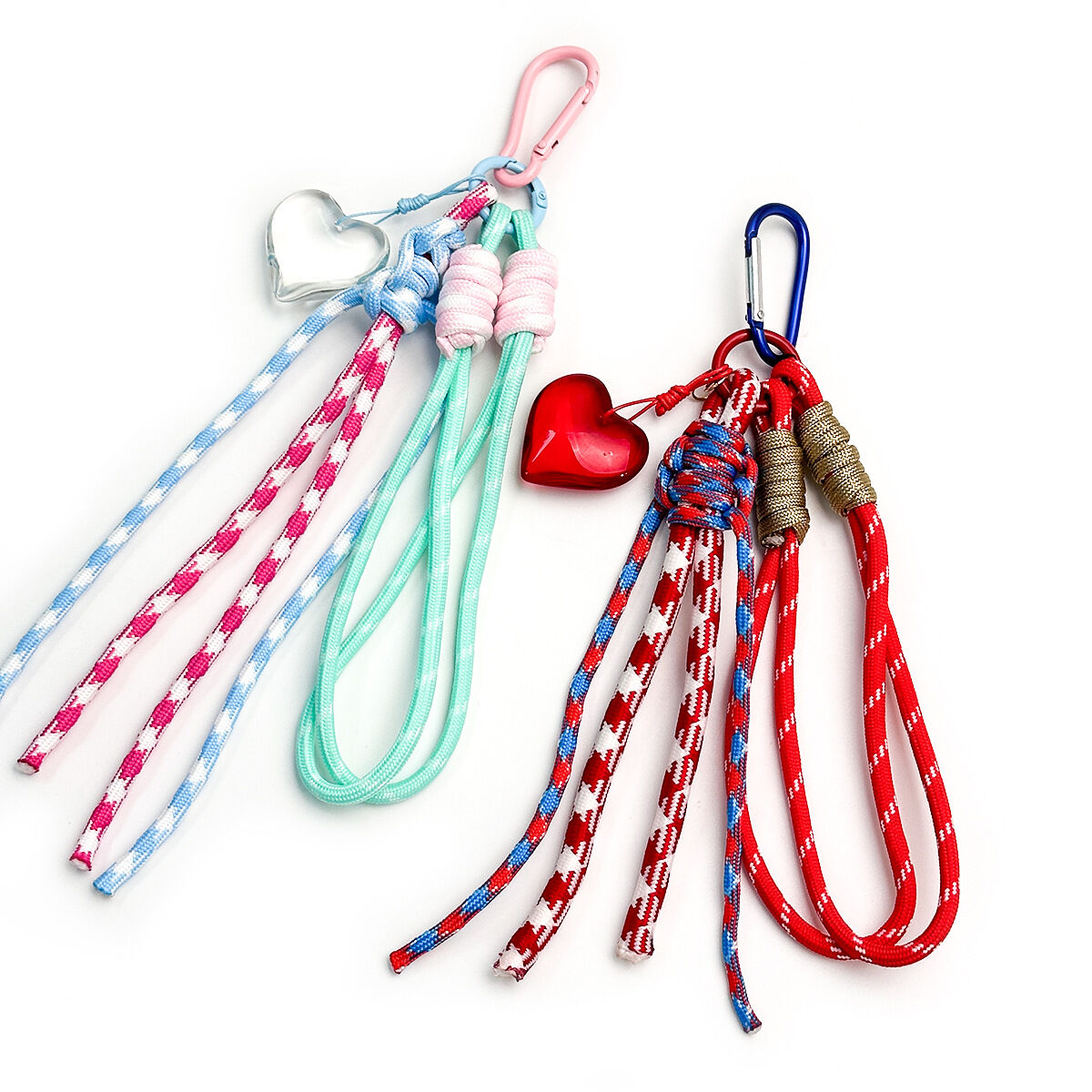 Ciondoli per borse Simple Series Casual Heart Twist in resina di colori misti