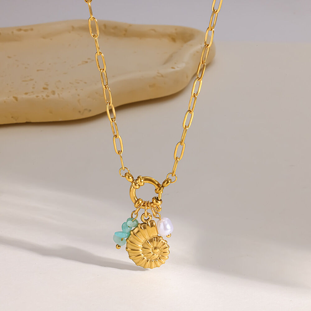Simple Series Daily Oceanic Style Edelstahl Wasserdicht Goldfarben Zirkon Damen Anhänger Halsketten