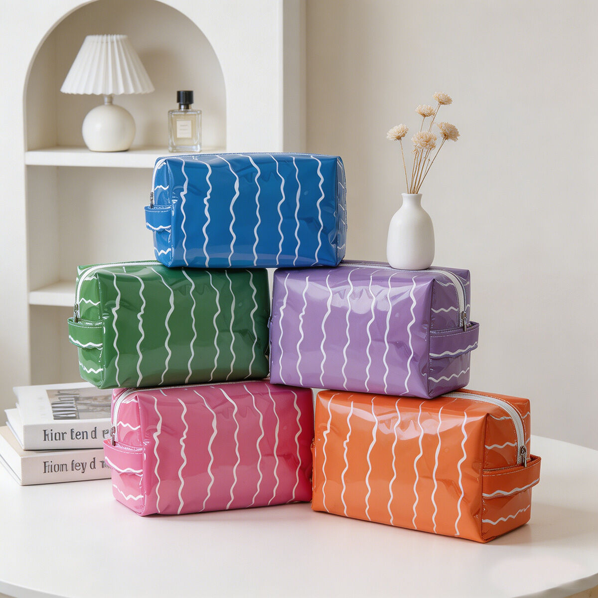 Pochette per il trucco in PVC a righe semplici della serie Casual
