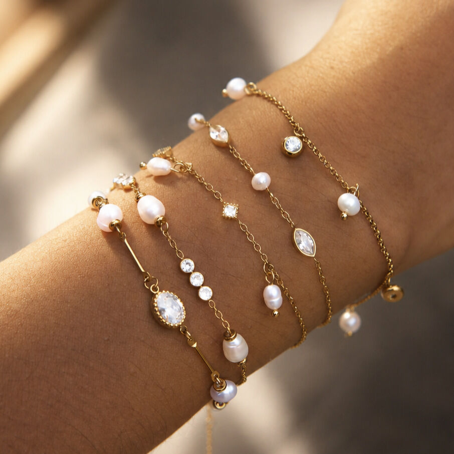 Luxuriöse Serie: Schlichtes, unregelmäßig geformtes, kreisförmiges Armband aus Edelstahl, wasserdicht, goldfarben mit Zirkonia für Damen