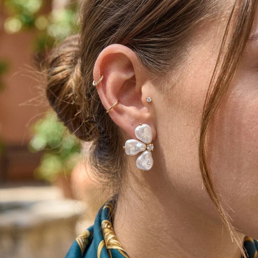 Romantic  Sweet Flower Irregular Shape Stainless Steel Waterproof   Gold Color  Women's Stud Earrings Picture2