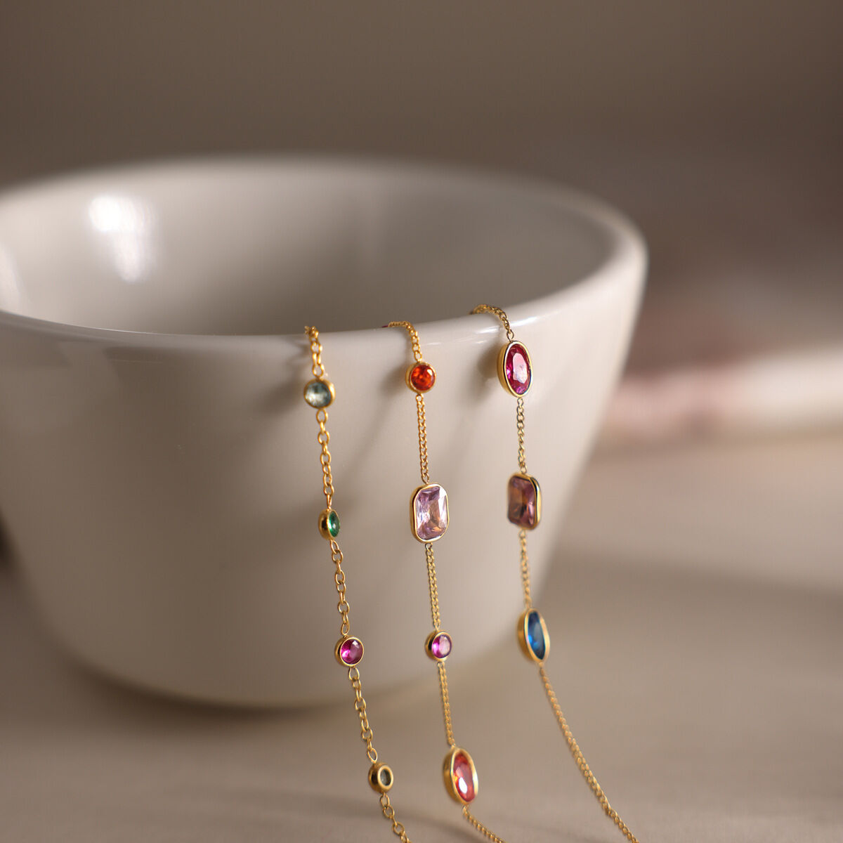 Romantisches, niedliches Armband mit unregelmäßig geformten Perlen, Edelstahl, wasserdicht, goldfarben h5 Bild3
