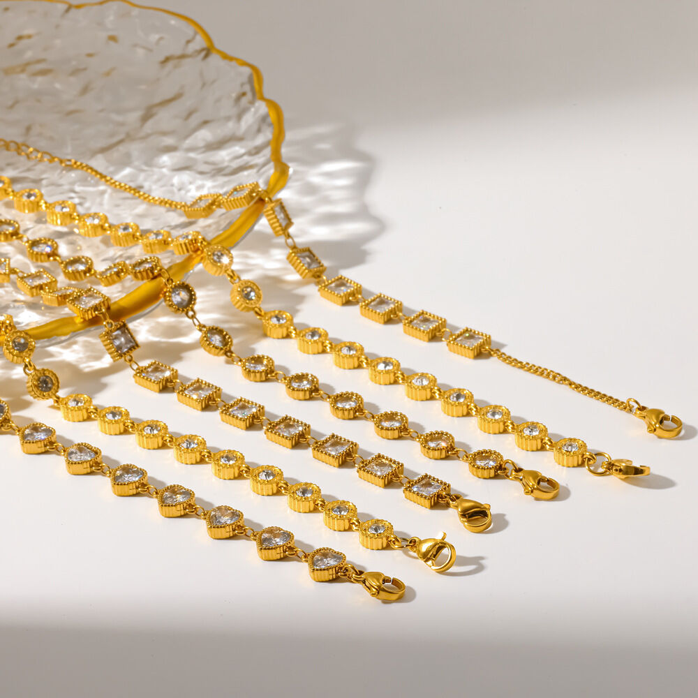 Luxurious Series Geometric Shape Stainless Steel Waterproof Gold Color Rhinestone Women's Chain Bracelets h5 Picture3