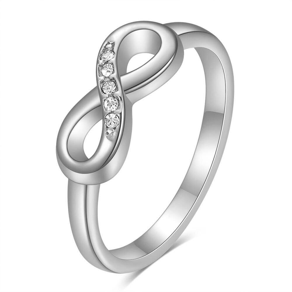 Anillos llamativos elegantes de acero inoxidable color oro de la serie Simple Infinity, resistentes al agua. h5 
