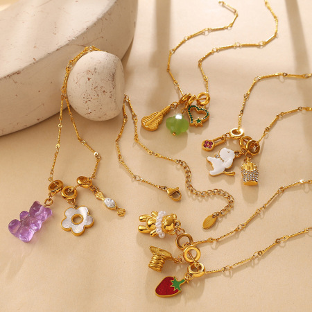 Simple Flower  Heart  Key Chain Strawberry Stainless Steel Waterproof  Gold Color   Women's Pendant Necklaces 2